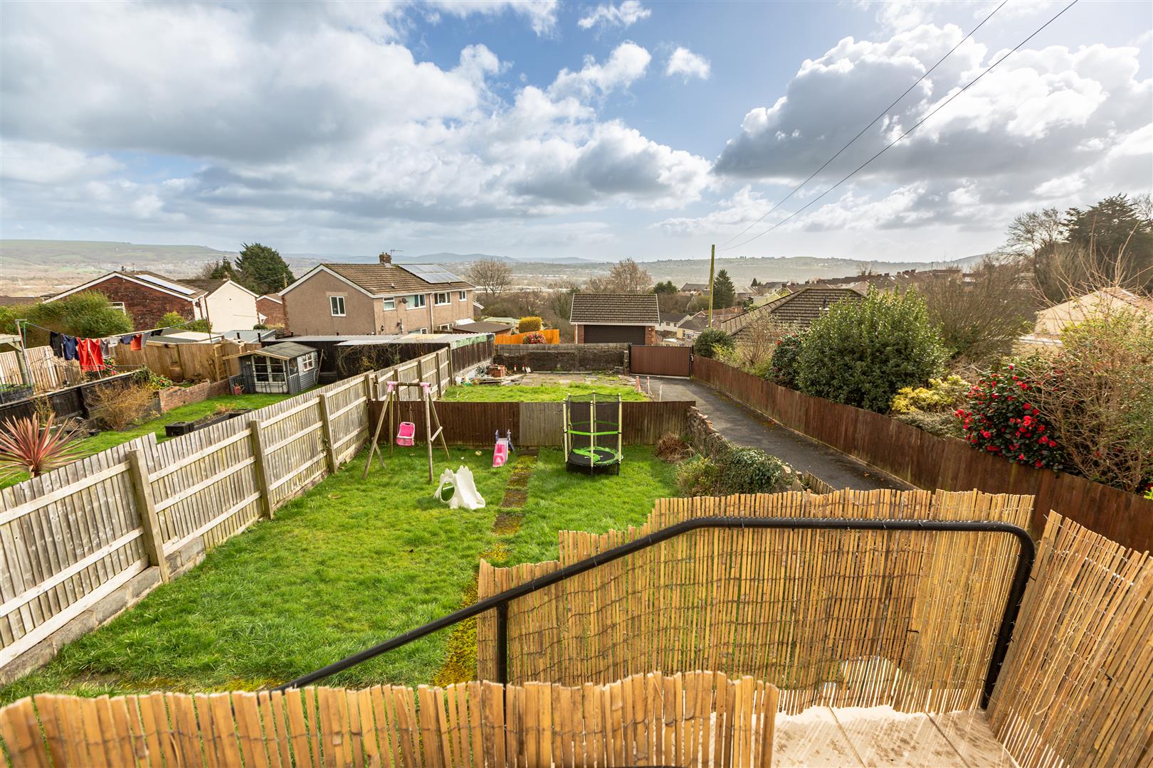 Vicarage Road, Morriston, Swansea, SA6 6DJ